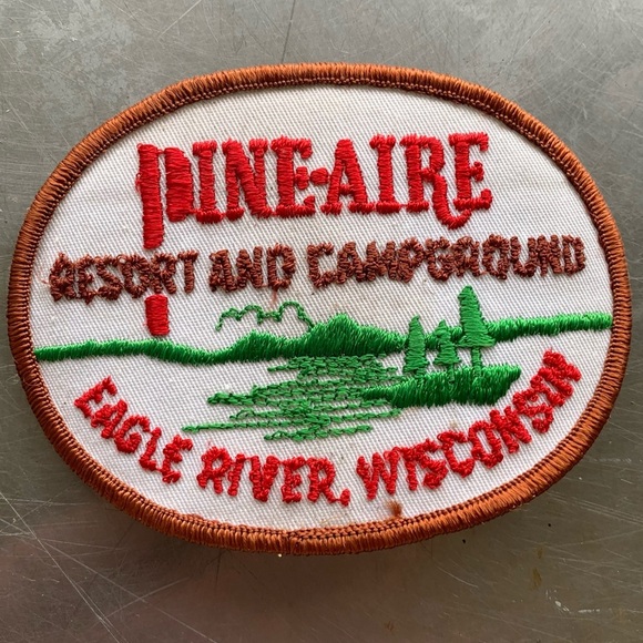 American Vintage Accessories - Vintage Pineaire Resort & Campground Patch Eagle River Wisconsin New Unused